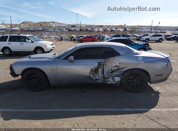 2C3CDZBT0JH209205 2018 DODGE CHALLENGER Серебряный 
