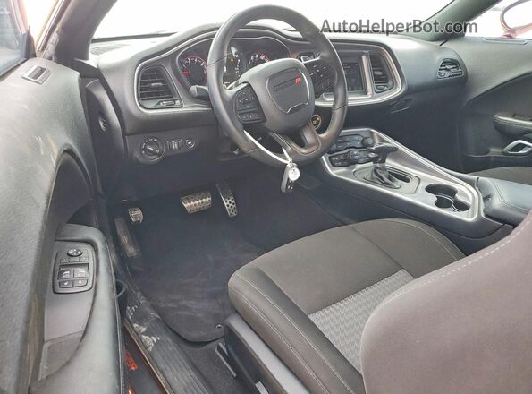 2C3CDZBT5MH604596 2021 DODGE CHALLENGER Orange Vista del salpicadero