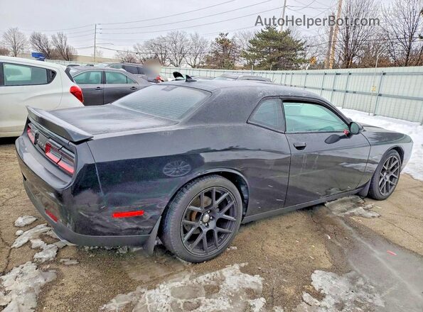 2C3CDZBT6GH358937 2016 DODGE CHALLENGER Черный Задняя правая четверть