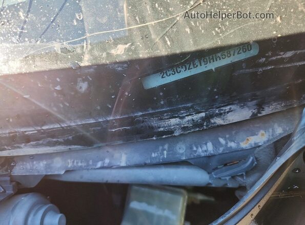 2C3CDZBT9HH587260 2017 DODGE CHALLENGER Черный Вид подкапотного пространства