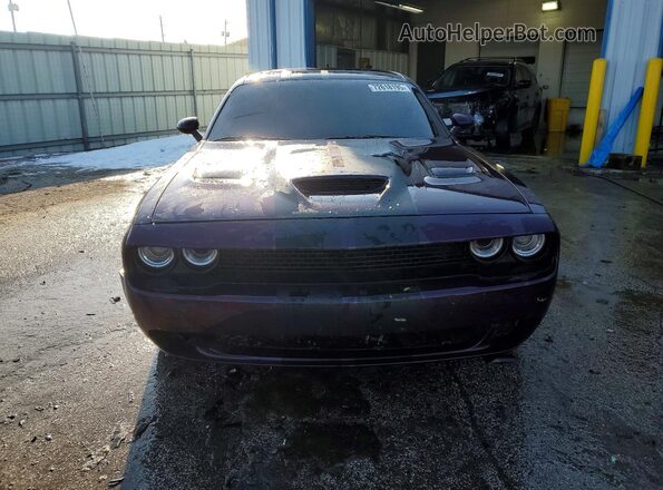 2C3CDZFJ2LH169043 2020 DODGE CHALLENGER Purple Widok z przodu