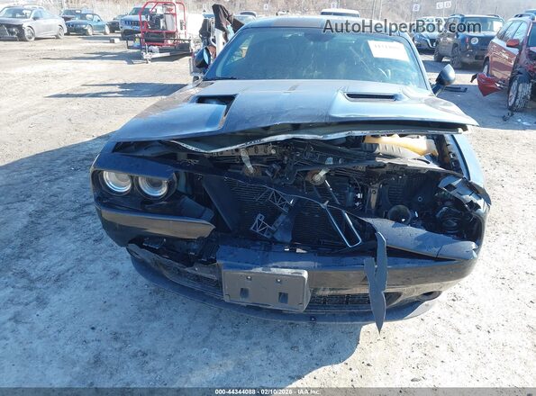 2C3CDZGG9HH553878 2017 DODGE CHALLENGER Черный Вид спереди