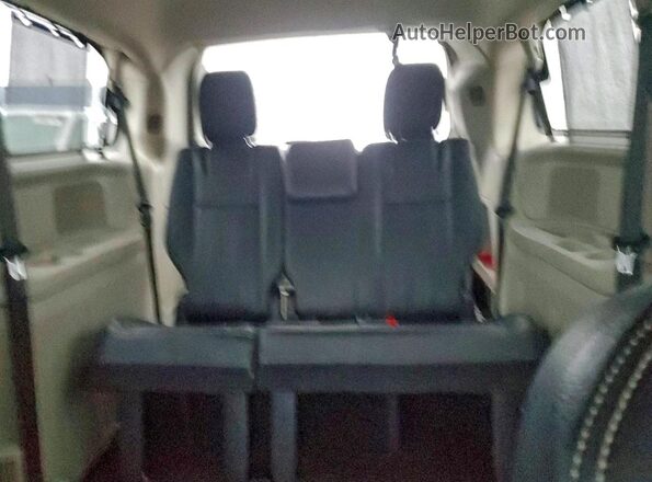 2C4RC1BG0GR120833 2016 CHRYSLER TOWN Синий Вид задних сидений