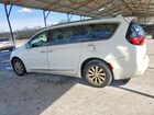 2019 Chrysler Pacifica Touring L Белый vin: 2C4RC1BG0KR560141