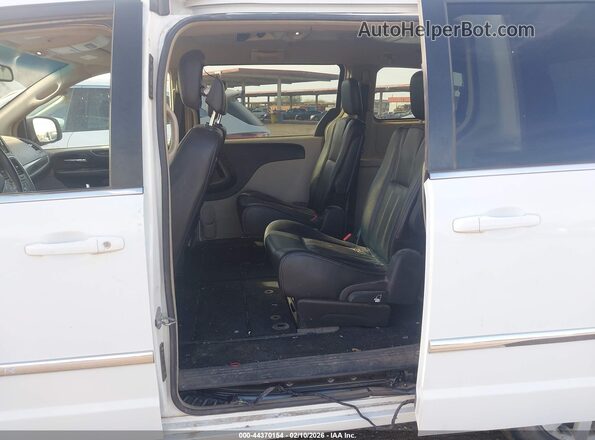 2C4RC1BG1GR296435 2016 CHRYSLER TOWN & COUNTRY Белый Вид наклейки с VIN-кодом