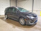 2017 Chrysler Pacifica Touring L Black vin: 2C4RC1BG2HR553569