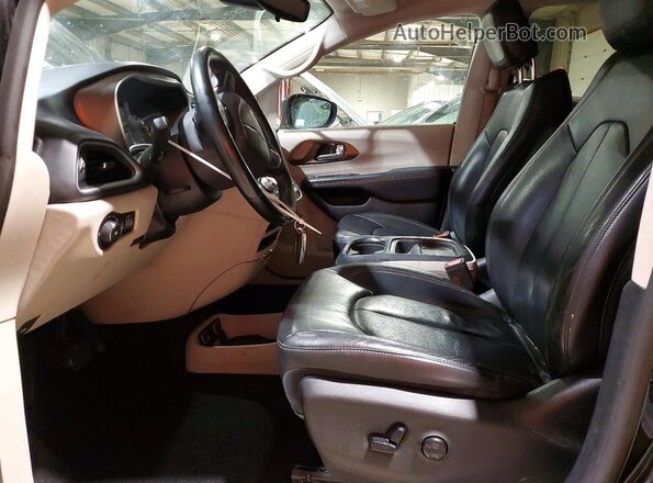 2C4RC1BG2HR553569 2017 CHRYSLER PACIFICA Black Vista interior delantera