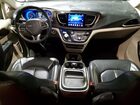 2017 Chrysler Pacifica Touring L Black vin: 2C4RC1BG2HR553569