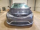 2017 Chrysler Pacifica Touring L Black vin: 2C4RC1BG2HR553569