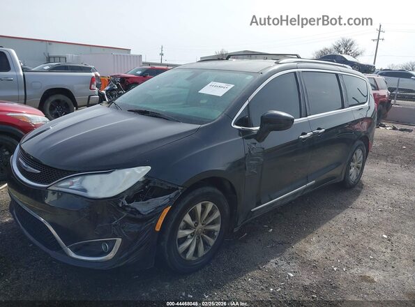 2C4RC1BG2JR132425 2018 CHRYSLER PACIFICA Black Передня ліва чверть