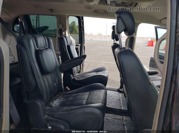 2C4RC1BG3GR299014 2016 CHRYSLER TOWN & COUNTRY Серый Вид наклейки с VIN-кодом