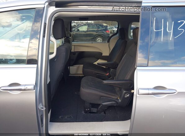 2C4RC1BG3HR753571 2017 CHRYSLER PACIFICA Silver Widok naklejki z numerem VIN
