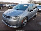 2017 Chrysler Pacifica Touring Plus Silver vin: 2C4RC1BG3HR753571