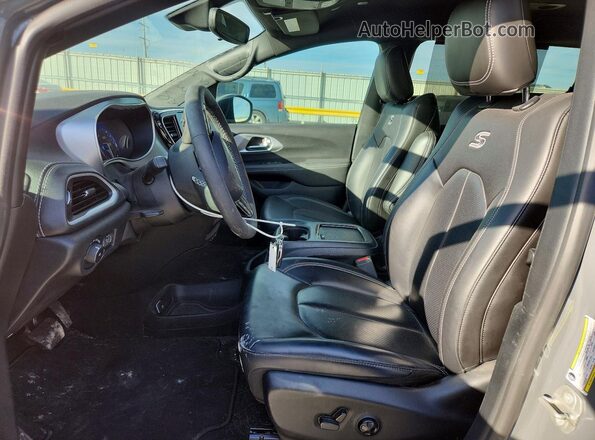 2C4RC1BG6PR617482 2023 CHRYSLER PACIFICA Gray Widok wnętrza z przodu