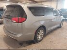 2019 Chrysler Pacifica Touring L Серебряный vin: 2C4RC1BG7KR547984 2019 Chrysler Pacifica Touring L Серебряный vin: 2C4RC1BG7KR547984