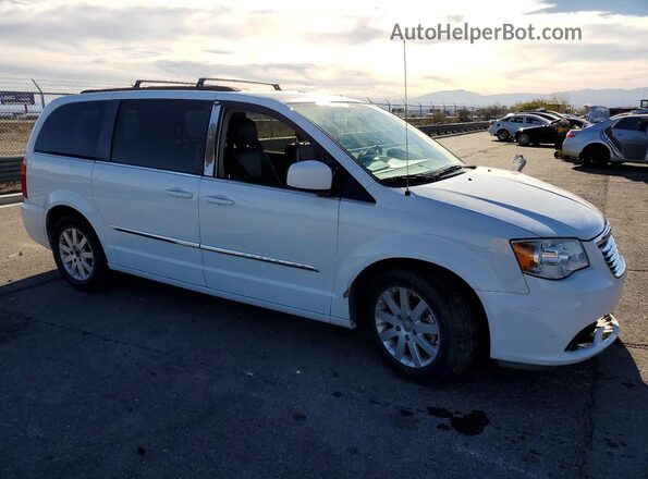 2C4RC1BG8GR173473 2016 CHRYSLER TOWN Белый Передняя правая четверть