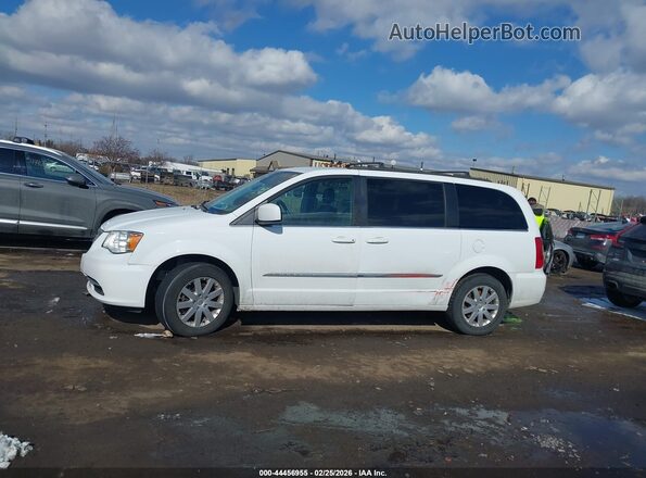 2C4RC1BG8GR222784 2016 CHRYSLER TOWN & COUNTRY Белый Панорамный вид салона 360°