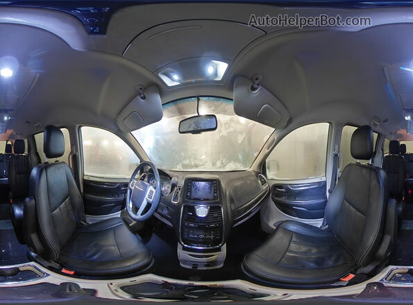 2C4RC1BG9GR173045 2016 CHRYSLER TOWN Silver Widok wnętrza 360 stopni