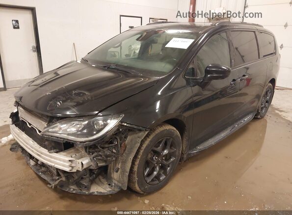 2C4RC1BG9KR681802 2019 CHRYSLER PACIFICA Черный Передняя левая четверть