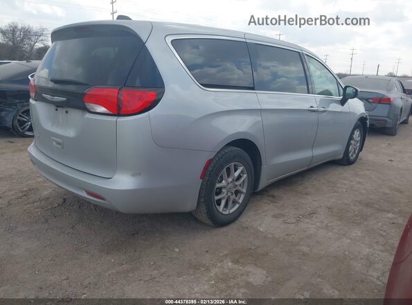 2C4RC1CG4PR525642 2023 CHRYSLER VOYAGER Silver Trasero derecho