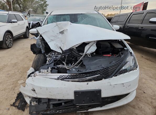2C4RC1CG5PR512883 2023 CHRYSLER VOYAGER White Widok z przodu