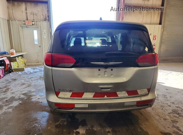 2C4RC1CG7PR548428 2023 CHRYSLER VOYAGER Silver Widok z tyłu
