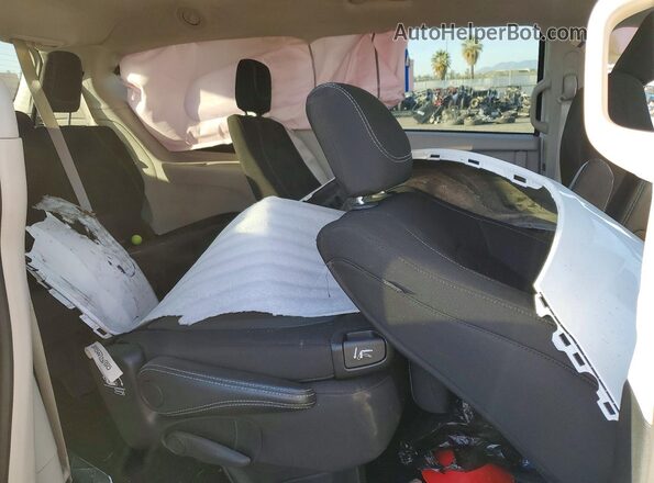 2C4RC1CG7RR112908 2024 CHRYSLER VOYAGER White უკანა სალონის ხედი