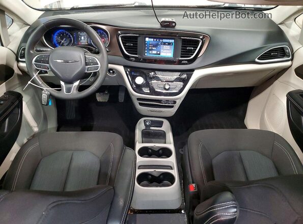 2C4RC1CG8NR204491 2022 CHRYSLER VOYAGER White Widok deski rozdzielczej