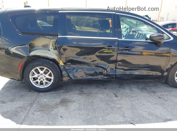 2C4RC1CG8NR205365 2022 CHRYSLER VOYAGER Черный Вид спереди
