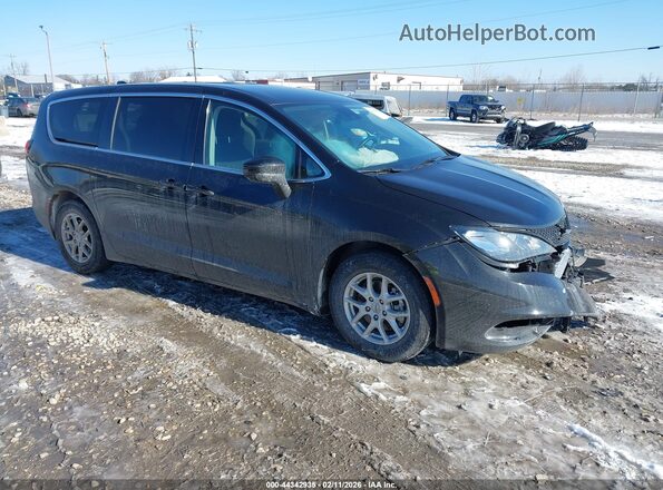 2C4RC1CG9RR101327 2024 CHRYSLER VOYAGER Черный Передняя правая четверть