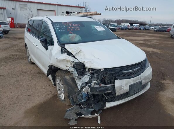 2C4RC1CG9SR614034 2025 CHRYSLER VOYAGER Белый Вид спереди