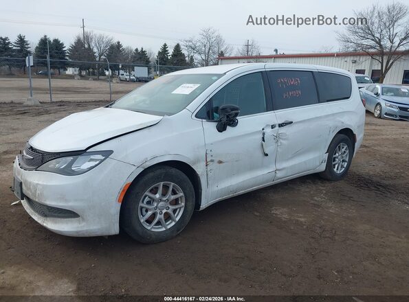 2C4RC1CG9SR614034 2025 CHRYSLER VOYAGER Белый Передняя левая четверть