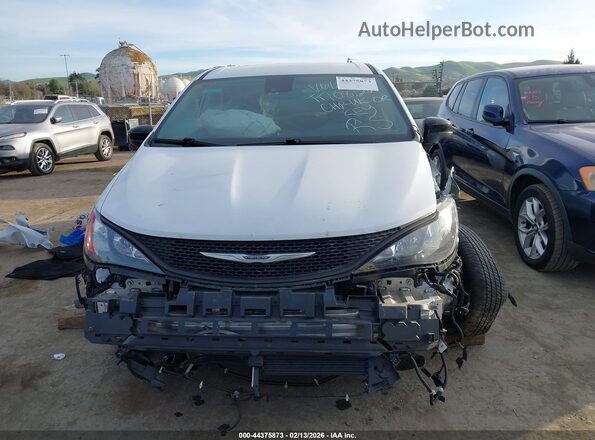 2C4RC1CGXRR106651 2024 CHRYSLER VOYAGER Белый Вид щитка приборов