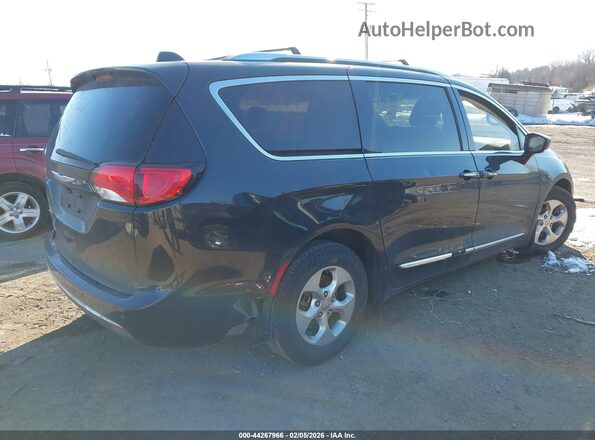 2C4RC1EG9HR560174 2017 CHRYSLER PACIFICA Черный Задняя правая четверть