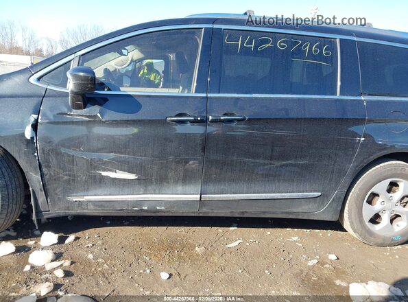 2C4RC1EG9HR560174 2017 CHRYSLER PACIFICA Черный Вид спереди
