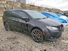 2018 Chrysler Pacifica Touring Plus Black vin: 2C4RC1FG5JR189020