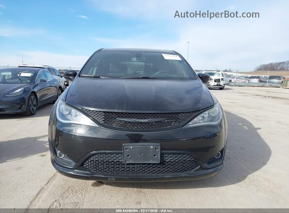 2C4RC1FG5LR109993 2020 CHRYSLER PACIFICA Черный Вид щитка приборов