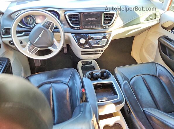 2C4RC1GG2KR702885 2019 CHRYSLER PACIFICA Бордовый Вид щитка приборов