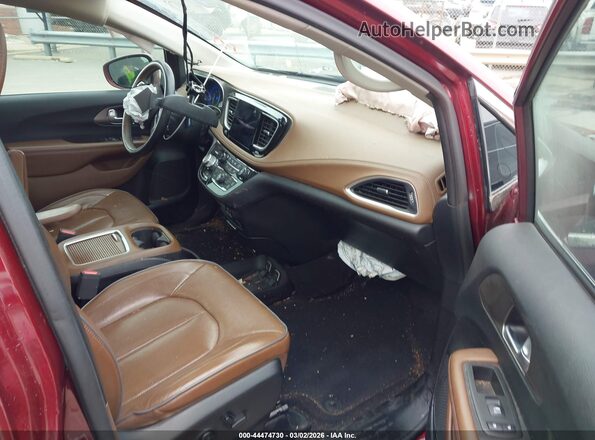 2C4RC1GG4JR289088 2018 CHRYSLER PACIFICA Burgundy Front interior view