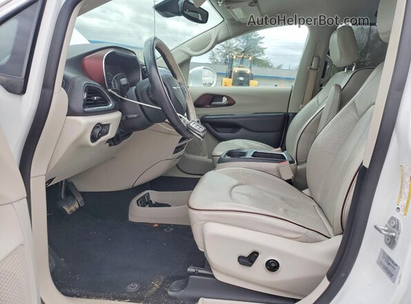 2C4RC1GG5HR620531 2017 CHRYSLER PACIFICA White წინა სალონის ხედი