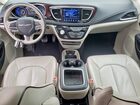 2017 Chrysler Pacifica Limited White vin: 2C4RC1GG5HR620531