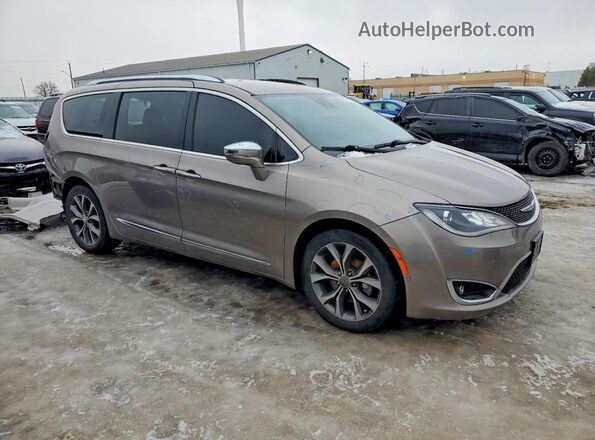 2C4RC1GG5HR817425 2017 CHRYSLER PACIFICA Желто-коричневый Передняя правая четверть