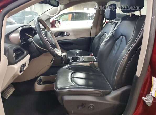 2C4RC1GG5JR259968 2018 CHRYSLER PACIFICA Красный Вид салона спереди