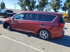 2019 Chrysler Pacifica Limited Red vin: 2C4RC1GG5KR730244