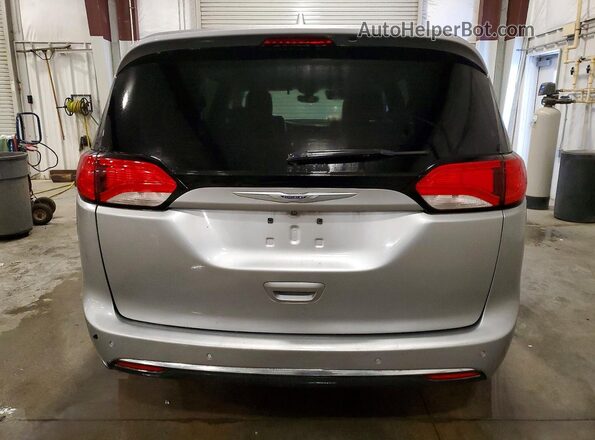 2C4RC1GGXKR552153 2019 CHRYSLER PACIFICA Серебряный Вид сзади