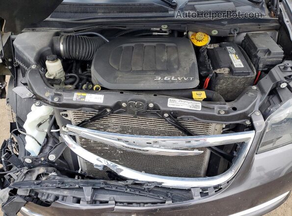 2C4RC1HG5GR113657 2016 CHRYSLER TOWN Угольный Вид подкапотного пространства