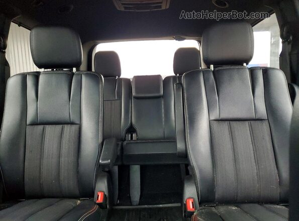 2C4RC1HG5GR113657 2016 CHRYSLER TOWN Угольный Вид задних сидений