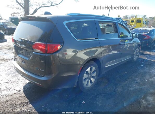 2C4RC1N77HR739930 2017 CHRYSLER PACIFICA Серый Задняя правая четверть