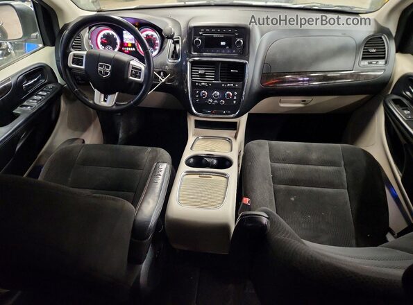 2C4RDGCG0GR327706 2016 DODGE GRAND Белый Вид панели приборов