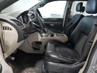 2017 Dodge Grand Caravan Sxt Серебряный vin: 2C4RDGCG3HR869321 Damage: Left Front Seat, Torn, > 12 Inches
